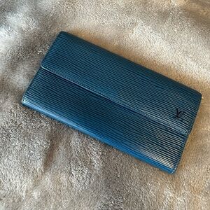 Louis Vuitton Blue EPI Women's Wallet